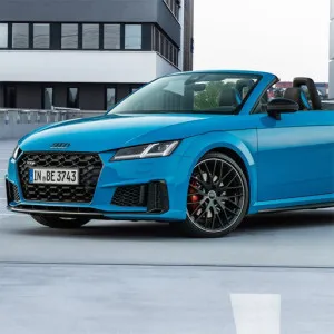 Audi TTS Roadster Slide